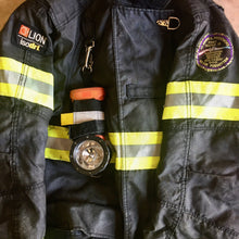 Load image into Gallery viewer, Inverted Flashlight Holder